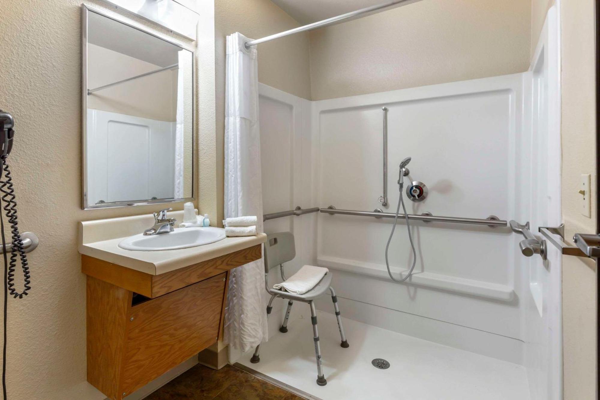 Woodspring Suites Raleigh Garner Edmondson Esterno foto